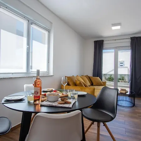 公寓 Mia By Pag Tours Šimuni